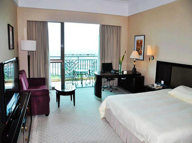 Grand View Hotel Tungkuan Kültér fotó