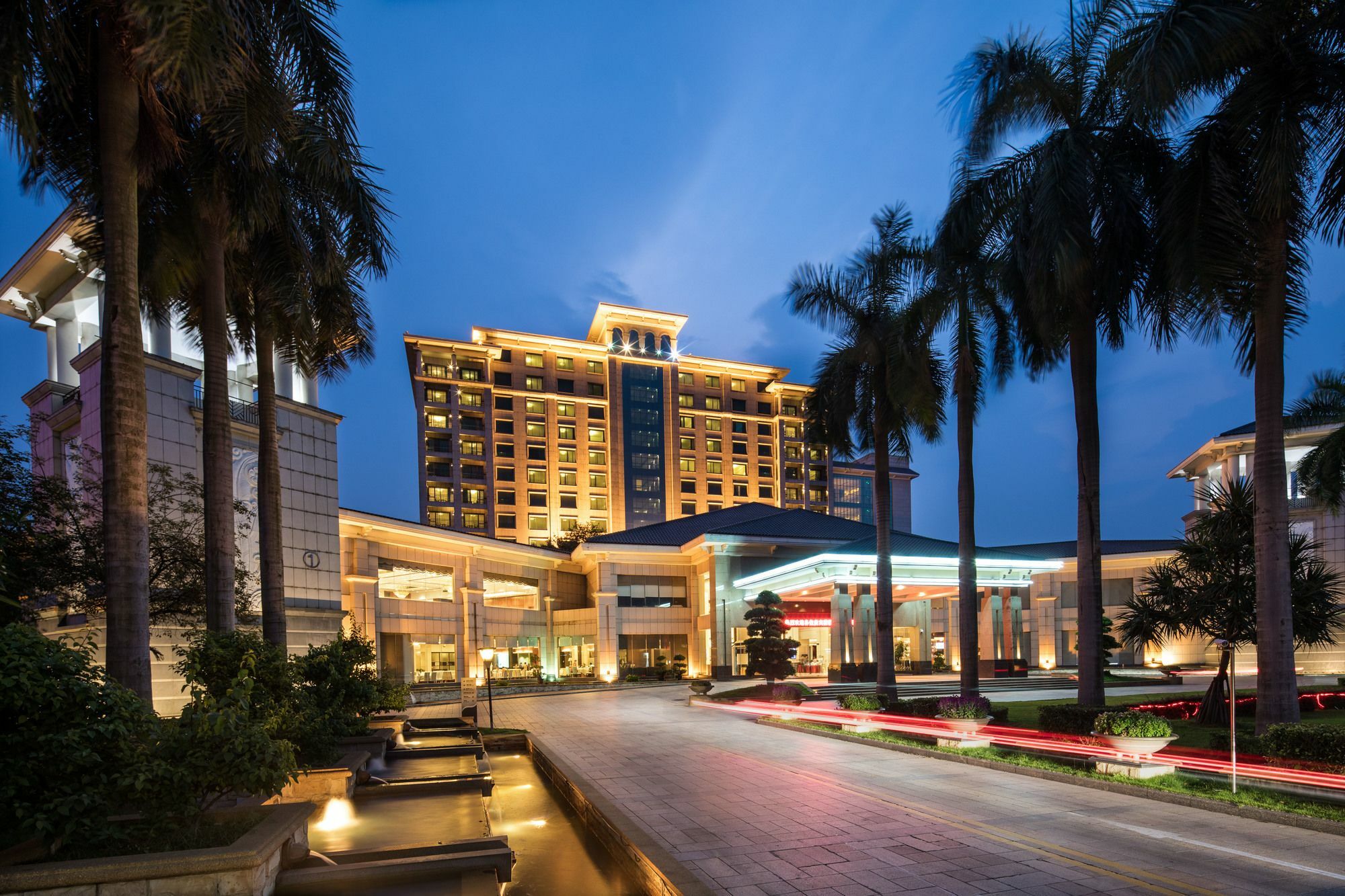 Grand View Hotel Tungkuan Kültér fotó
